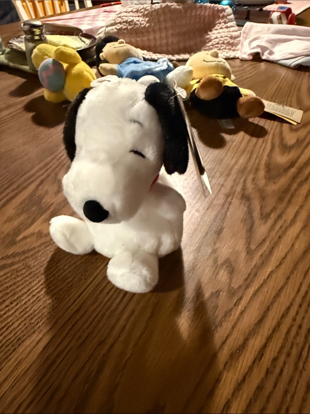 Peanuts Plush Toy Bundle - Snoopy, Woodstock, Lucy, Charlie Brown - Multicolor - Picture 2 of 5